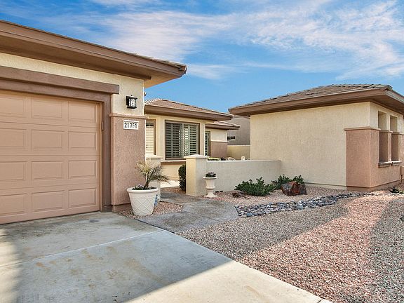 Entering front patio & casita