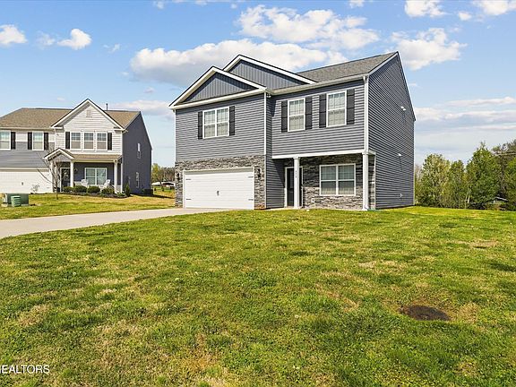 3rd image of 575 Smoky Valley Ln