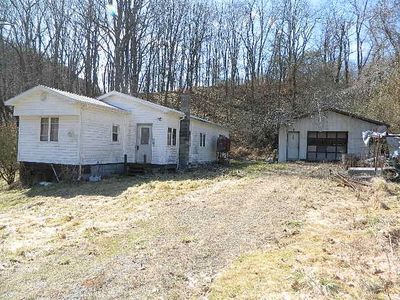 124 Falling Rock Rd, Saltville, VA, 24370