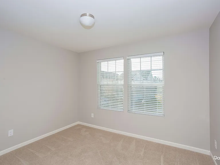 1072 Ramsgate Dr SW — Photo 9