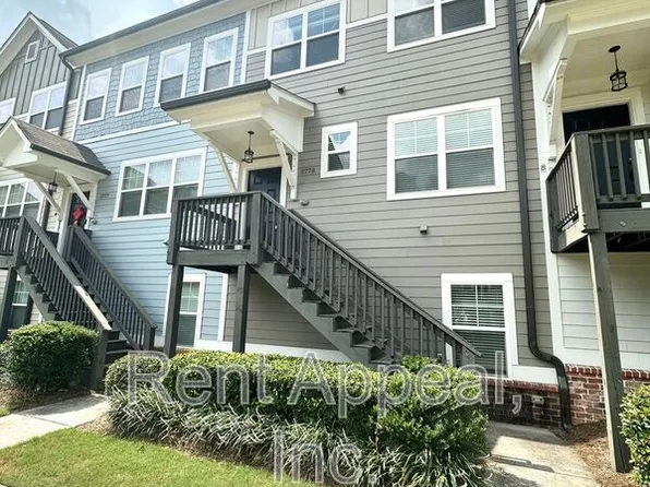 3779 Oxford Cir, Doraville, GA 30340