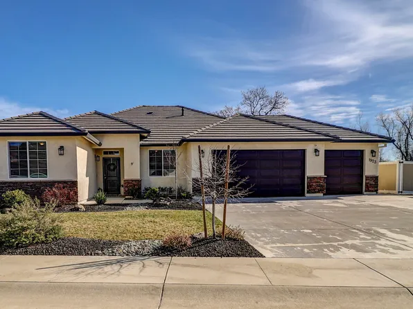 1923 Jolie Way, Redding, CA 96003