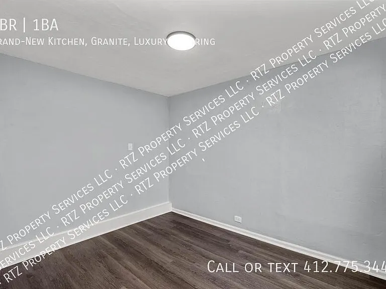 904 Hilltop St #B — Photo 12