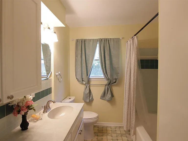 6601 Stroud Dr — Photo 17