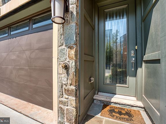 2nd image of 4936 Trail Vista Ln
