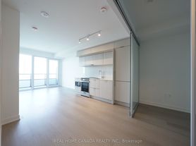 448 Burnhamthorpe Rd W