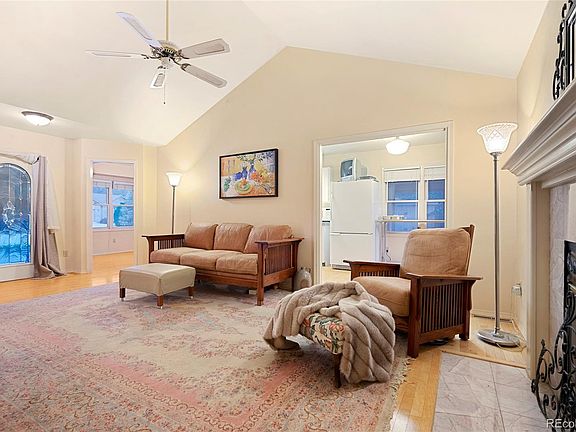 4th image of 1250 Redwood Ct