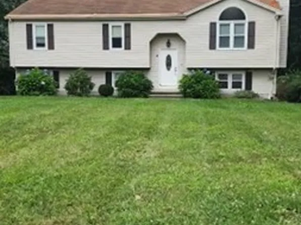 186 Rachel Dr, Taunton, MA 02780