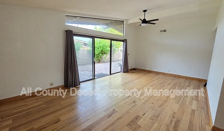 74204 Catalina Way — Photo 12