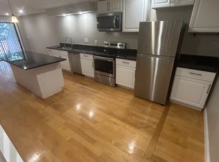 72 Centre St UNIT B, Quincy, MA 02169