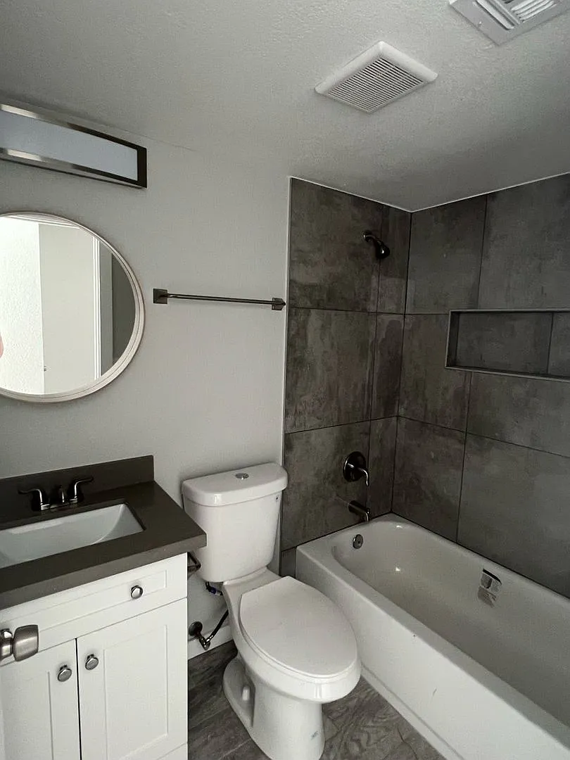 12717 W AMY DR #4 — Photo 1