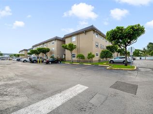 Royal Palm Gardens Condo, Hialeah, FL 33012