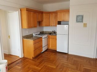 360 95th St APT 4C, Brooklyn, NY 11209