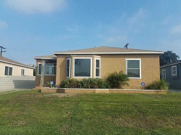 3rd image of 2117 W 97th St