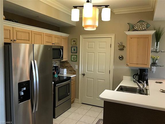 5th image of 9025 Colby Dr APT 2117