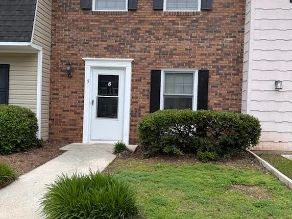 303 Haltiwanger Rd APT 5, Greenwood, SC 29649