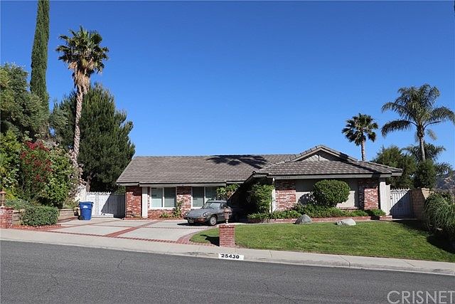 1st image of 25430 Cariz Dr