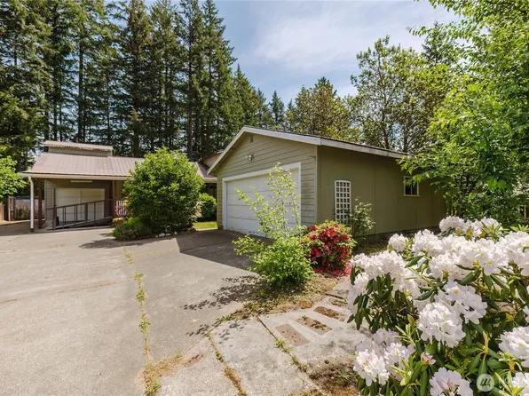 41 NE Salty Drive, Belfair, WA 98528