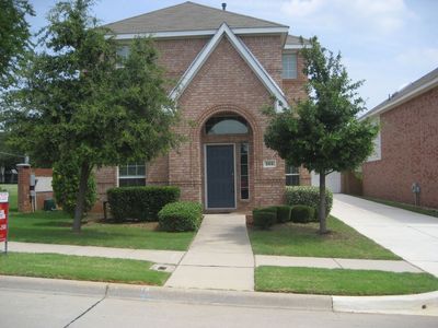 101 Constitution Dr, Euless, TX, 76040