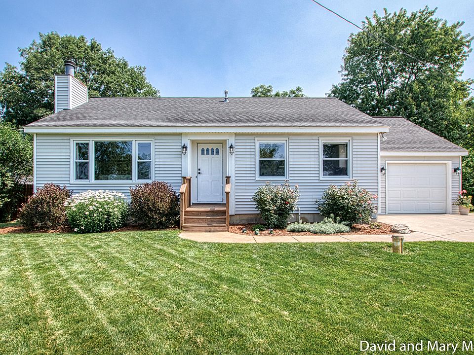 6994 Dutton Ave SE, Caledonia, MI 49316 Zillow