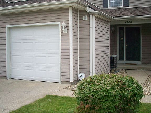 2nd image of 8408 Hague Rd
