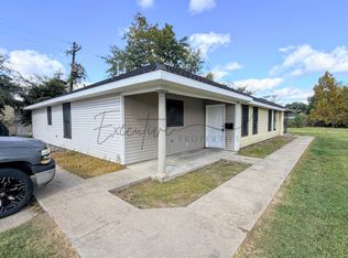 305 E Claude St, Lake Charles, LA 70605