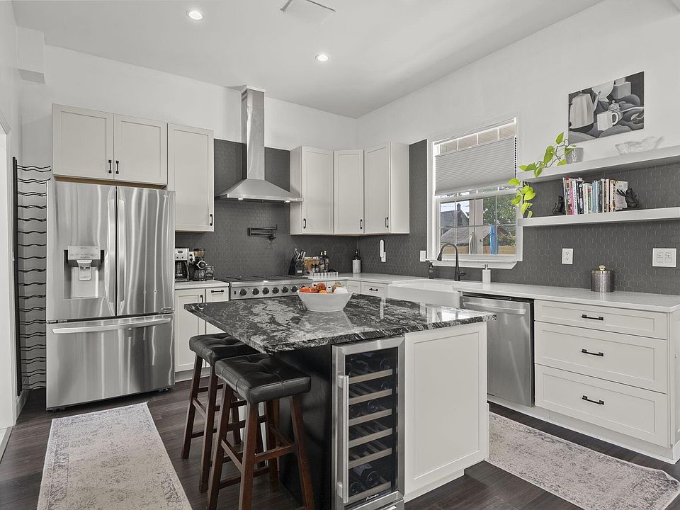 1st image of 348 Wilson Ave