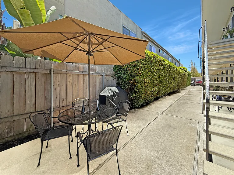 4835 Niagara Ave #2 — Photo 13