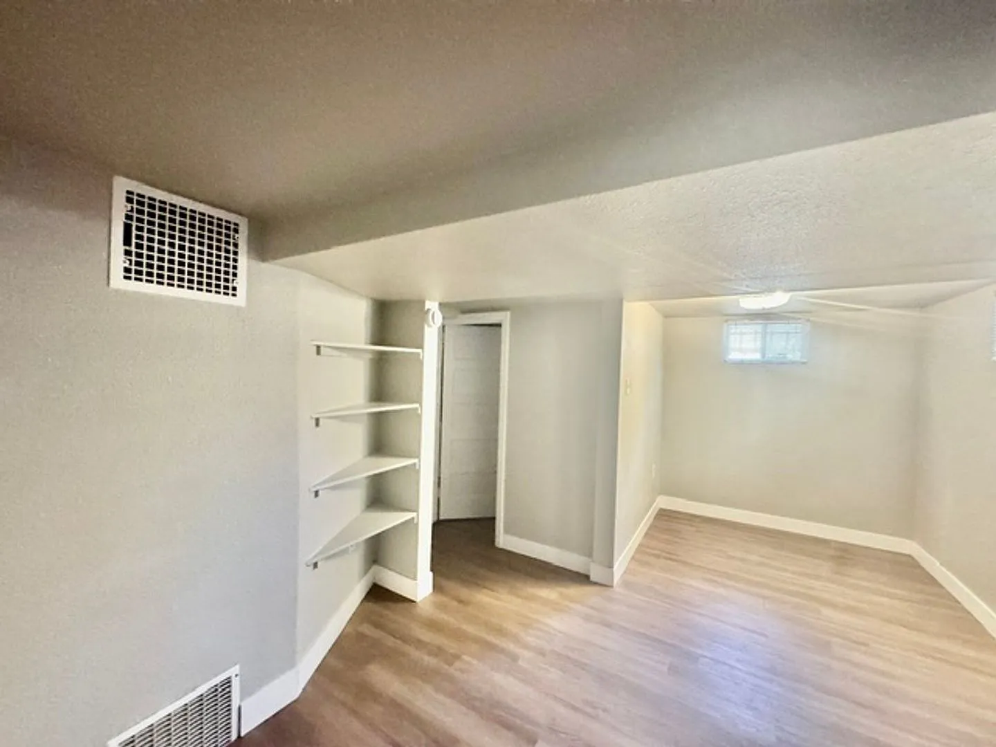 930 20th Avenue — Photo 3