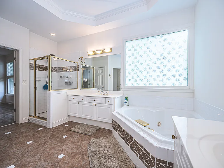 1209 Wood Iris Ln — Photo 26