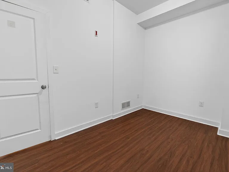 6028 Market St #2 — Photo 13