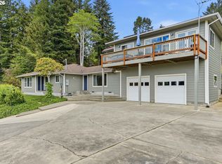 1270 S 12th St, Coos Bay, OR 97420