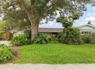 8404 Flagstone Dr, Tampa, FL 33615
