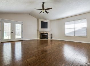 11034 Moonlit Park, San Antonio, TX 78249