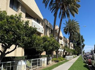 19009 Sherman Way Unit 16, Los angeles, CA