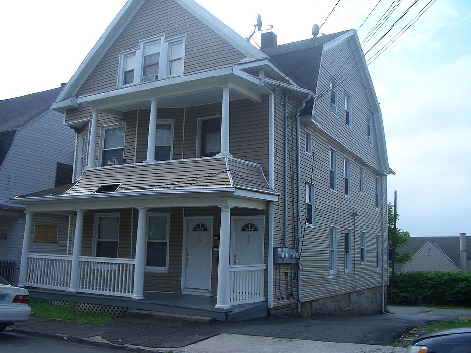 23 Plaza Avenue, Wtby, CT