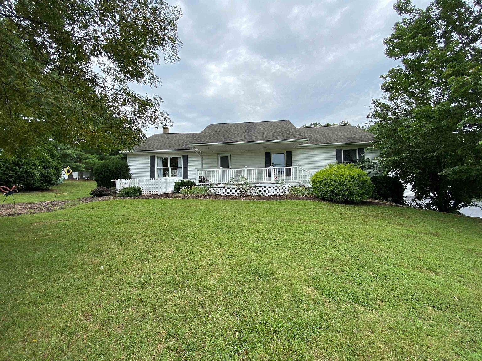 2492 Hermitage Rd, Waynesboro, VA 22980 Zillow