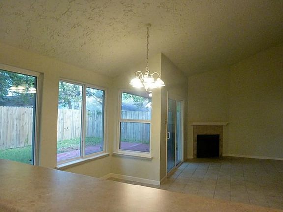 2nd image of 11003 Drakeland Dr