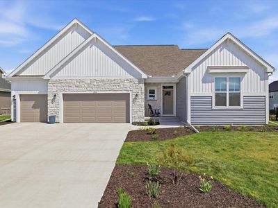 1242 Green Tree DRIVE, Oconomowoc, WI, 53066