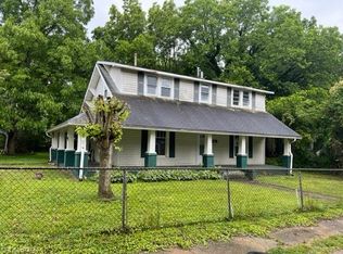 427 W 6th Ave, Lexington, NC 27292