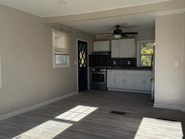 64 Barbara St, Waterbury, CT 06704