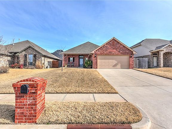 2nd image of 7716 Meadow Lake Dr