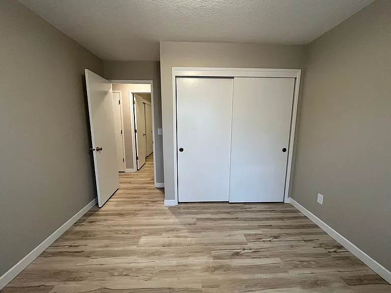 4387 Imperial Dr — Photo 22