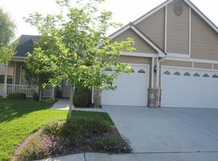 2636 N Milburn Ave, Fresno, CA