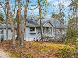 108 Tanglewood Dr, West Creek, NJ 08092