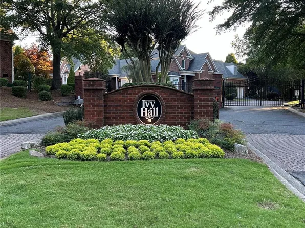 10619 Newberry Park Ln #31, Charlotte, NC 28277