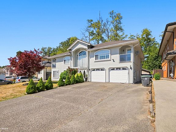 3rd image of 13755 93a Ave