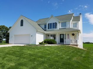 2104 Rozell Dr, Middleville, MI 49333