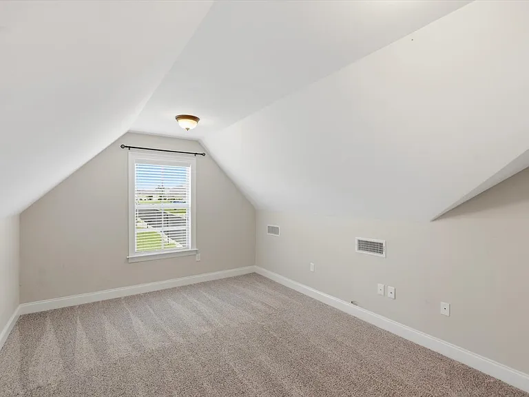 917 Willow Grande Cir — Photo 26