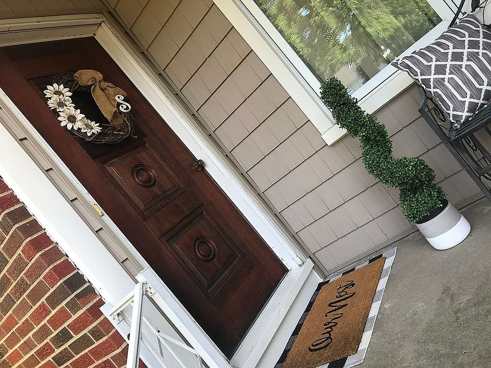 2nd image of 5484 Kenbridge Dr